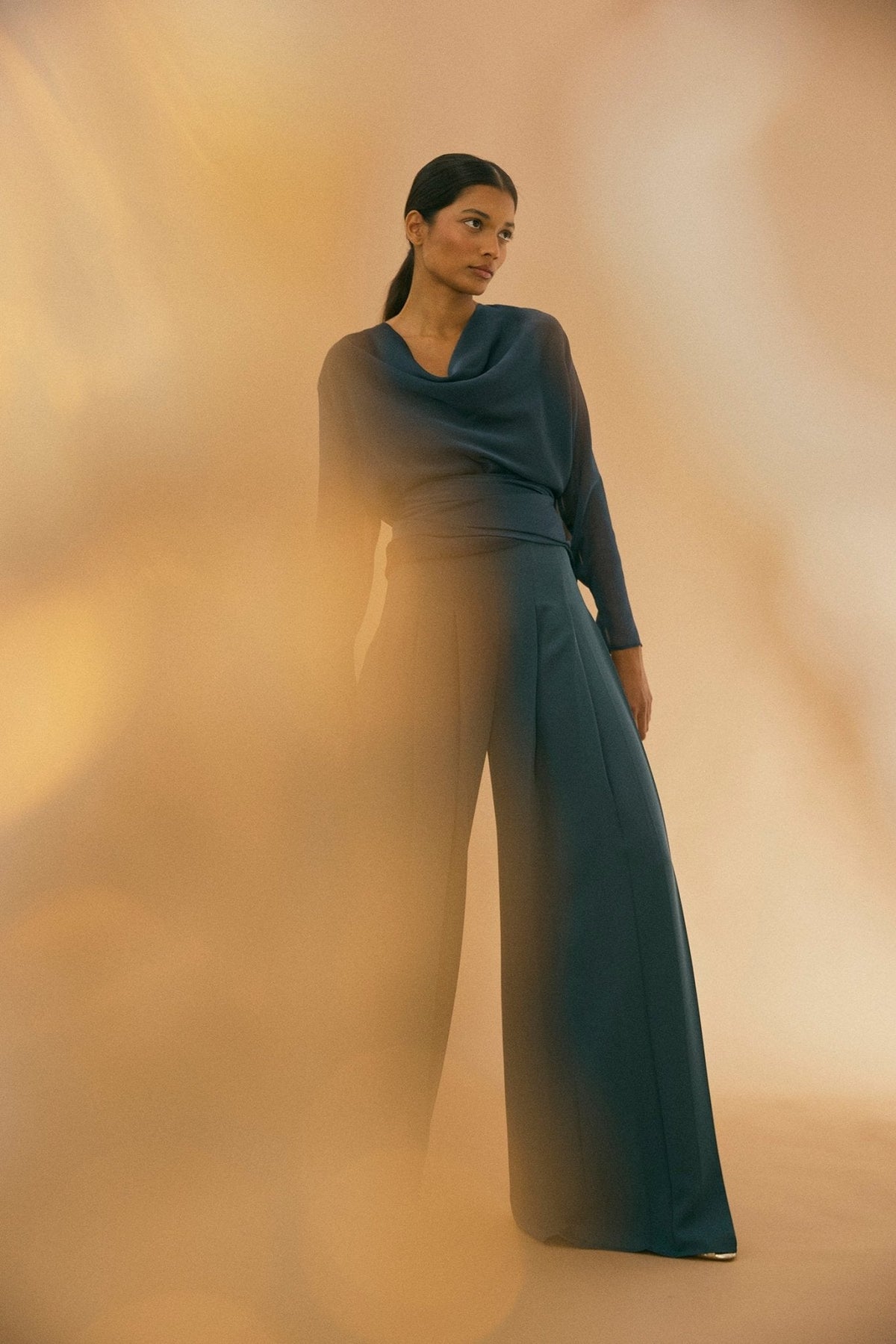 Julia Rivas - Pantalón Azul Petróleo