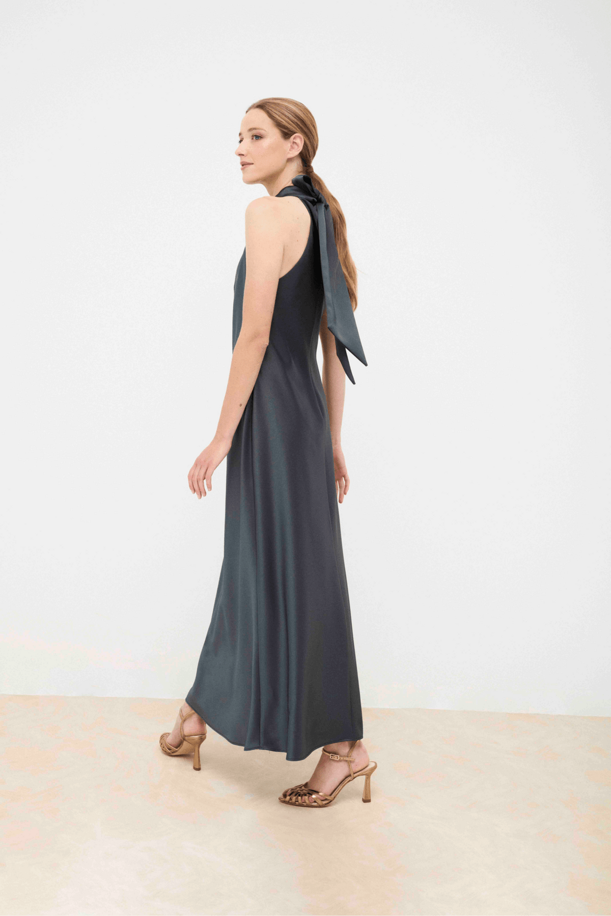 Helena Requena - Vestido Azul Petróleo
